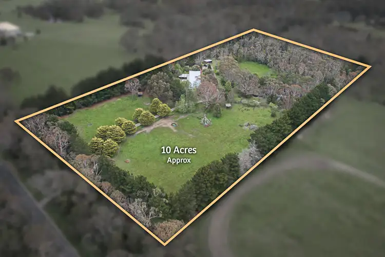 820 Bacchus Marsh Road, Bullengarook VIC 3437