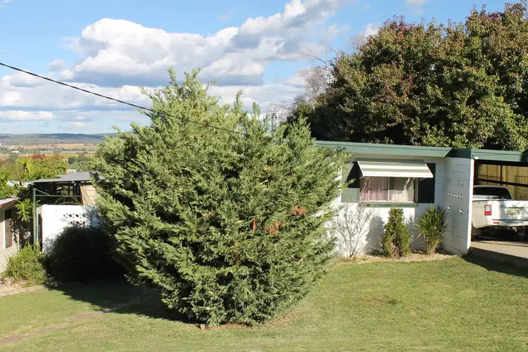 14 Lewin Street, Inverell NSW 2360