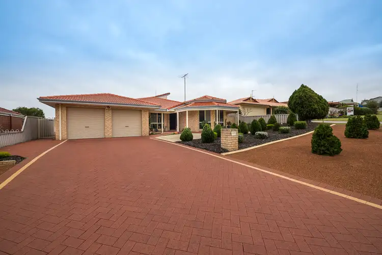 5 Keble Heights, College Grove WA 6230