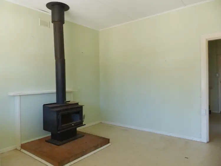 Second view of Homely house listing, 6 Drew Street, Thevenard SA 5690