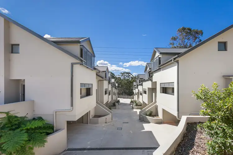 Main view of Homely townhouse listing, 10/33-35 Windermere Avenue, Northmead NSW 2152