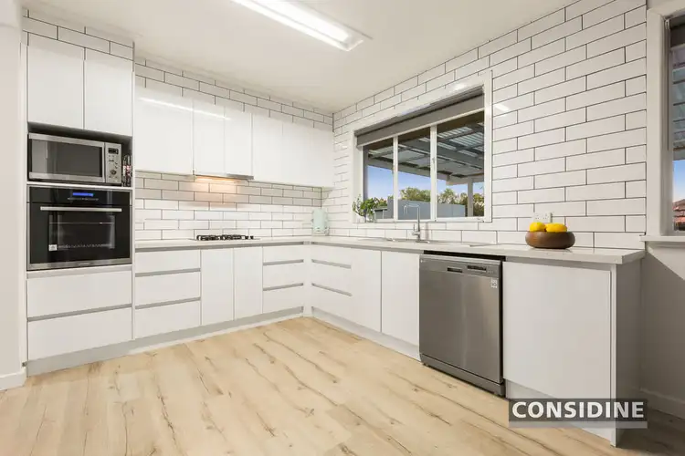 Sixth view of Homely house listing, 27 Fenacre Street, Strathmore VIC 3041