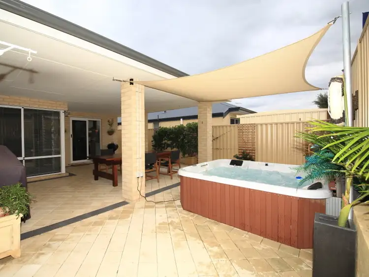 8 Coles Street, Byford WA 6122