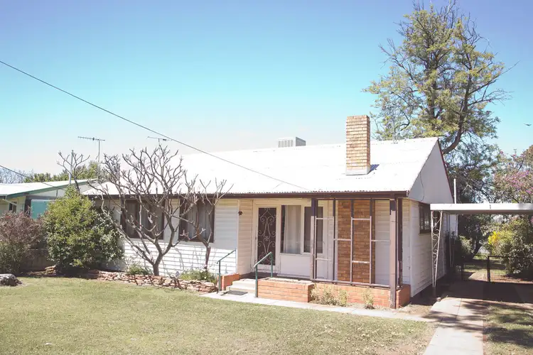 104 Macarthur Street, Griffith NSW 2680