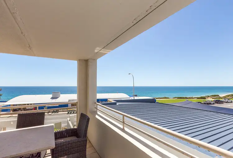10/152 Marine Parade, Cottesloe WA 6011