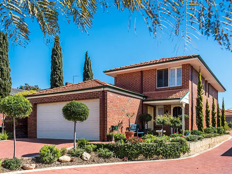 1/13 Kitchener Road, Melville WA 6156