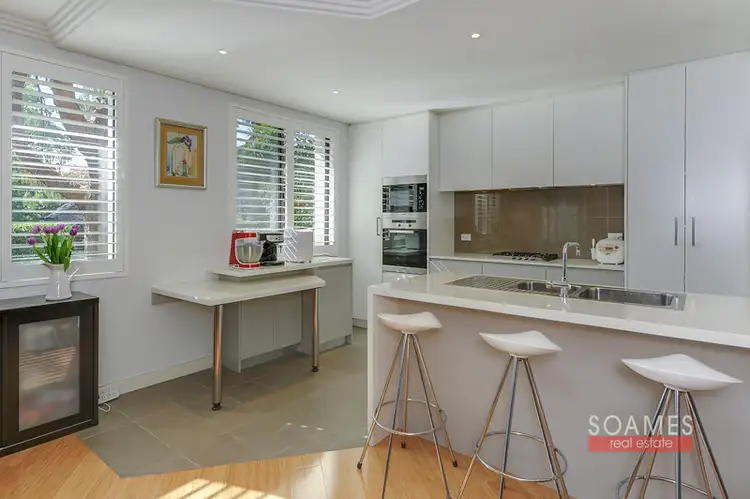Third view of Homely apartment listing, 6/1-3 Munderah Street, Wahroonga NSW 2076