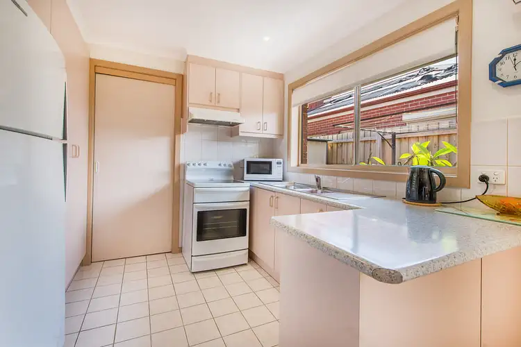 Fourth view of Homely house listing, 1 Lynda Court, Aspendale Gardens VIC 3195