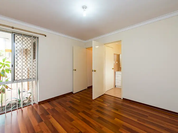 Fourth view of Homely house listing, 14/6-8 Pinewood Ave, Kardinya WA 6163