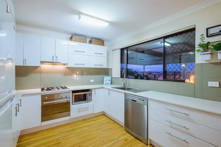 Fourth view of Homely house listing, 53 Lateral Loop, Beldon WA 6027