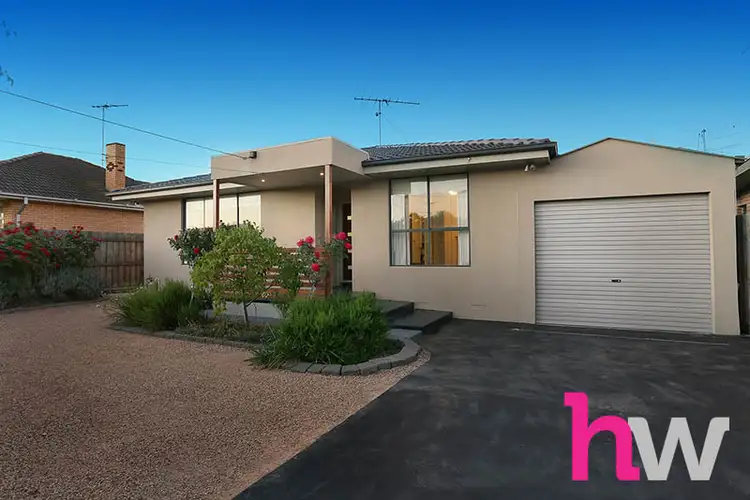 16 Thorburn Street, Bell Park VIC 3215