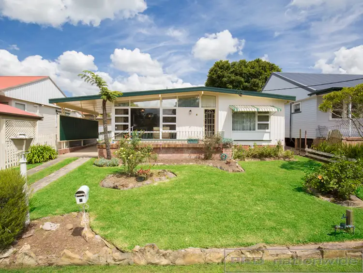 9 Tyrell Street, Tenambit NSW 2323