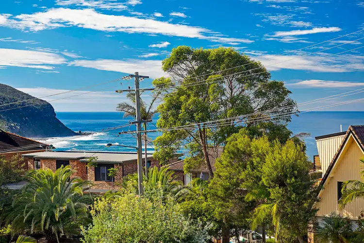 Second view of Homely house listing, 19 Kalakau Avenue, Forresters Beach NSW 2260