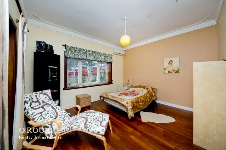 Sixth view of Homely semi-detached listing, 7 Stanley Street, Scarborough WA 6019