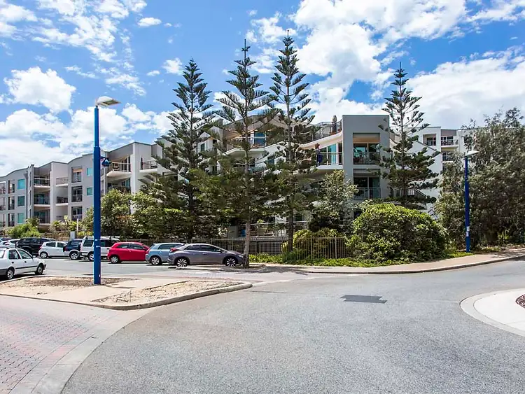 E304/183 West Coast Highway, Scarborough WA 6019