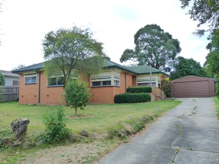 14 Philip Road, Hallam VIC 3803