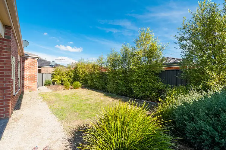 Seventh view of Homely house listing, 138 Huntington Drive, Craigieburn VIC 3064