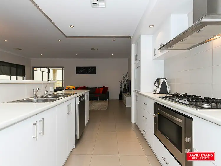 Fourth view of Homely house listing, 8 Woodmont Way, Clarkson WA 6030