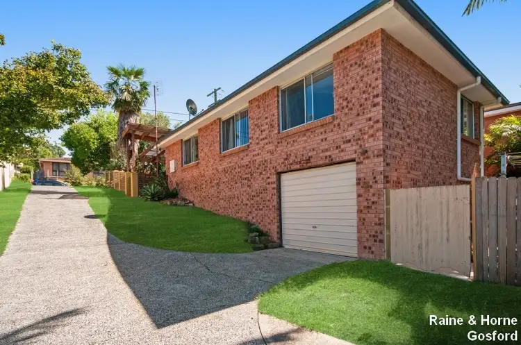 Main view of Homely semi-detached listing, 9A Marshdale Road, Springfield NSW 2250