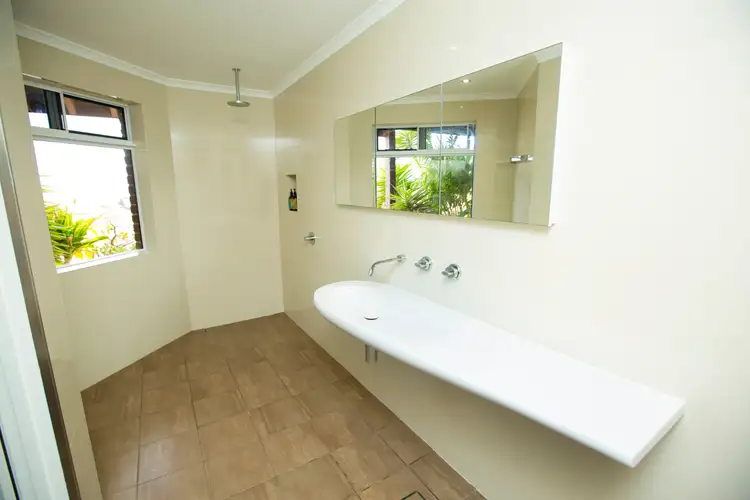 Sixth view of Homely house listing, 2 Crowtherton Street, Bluff Point WA 6530