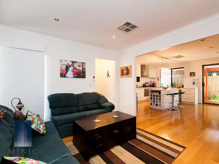 Fifth view of Homely house listing, 6/194-196 Fern Road, Wilson WA 6107