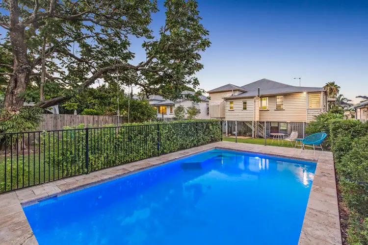 11 Rawson Street, Wooloowin QLD 4030