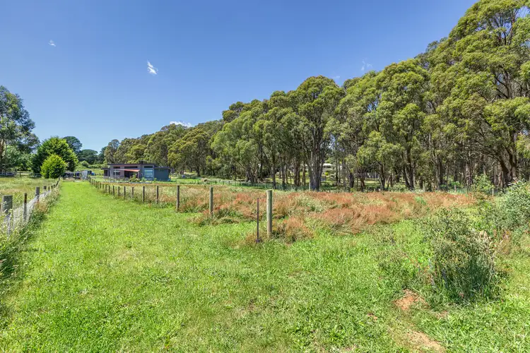 95 Watsons Road, Kinglake West VIC 3757
