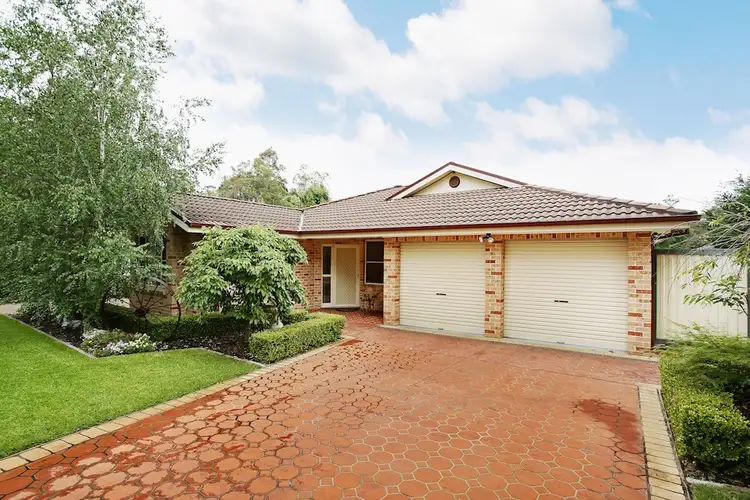 6 Station Street, Thirlmere NSW 2572