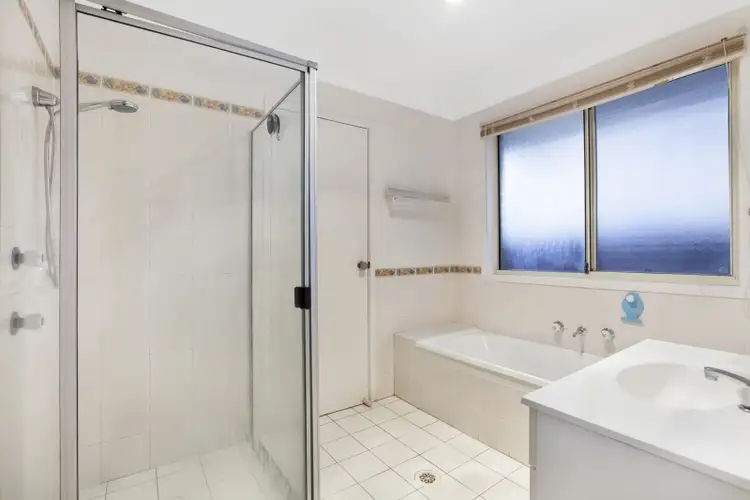 Sixth view of Homely house listing, 20 Rosella Circuit, Blue Haven NSW 2262