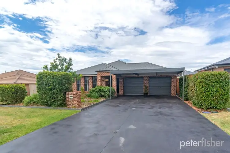 9 Palermo Street, Orange NSW 2800