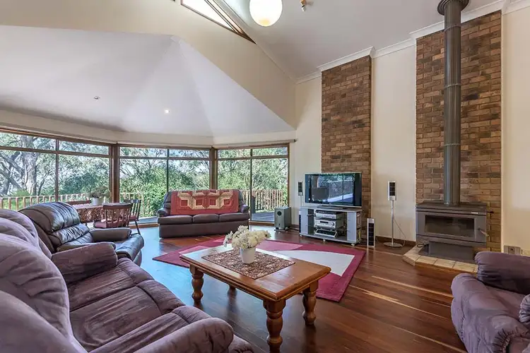 18 Merlin Court, Preston QLD 4352
