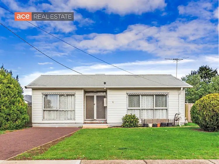 4 Eaton Parade, Laverton VIC 3028