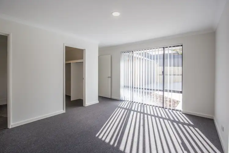 Sixth view of Homely house listing, 2/5 Klein Street, Karrinyup WA 6018