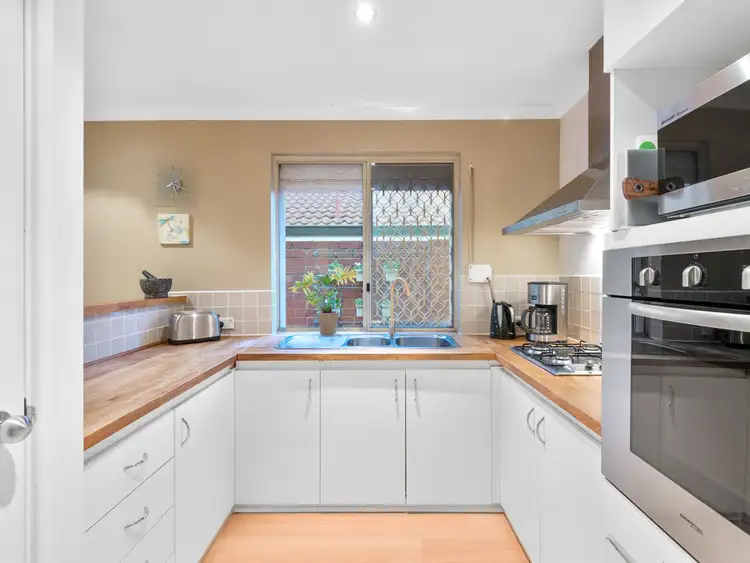 2/101 Scarborough Beach Road, Scarborough WA 6019