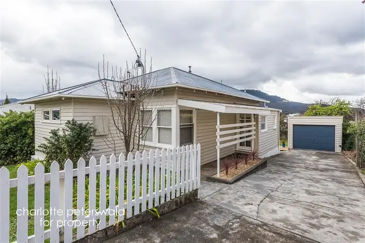 4 Barnett Avenue, New Norfolk TAS 7140