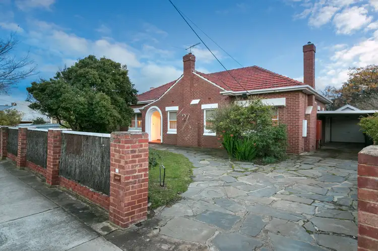 27 Jetty Road, Largs Bay SA 5016
