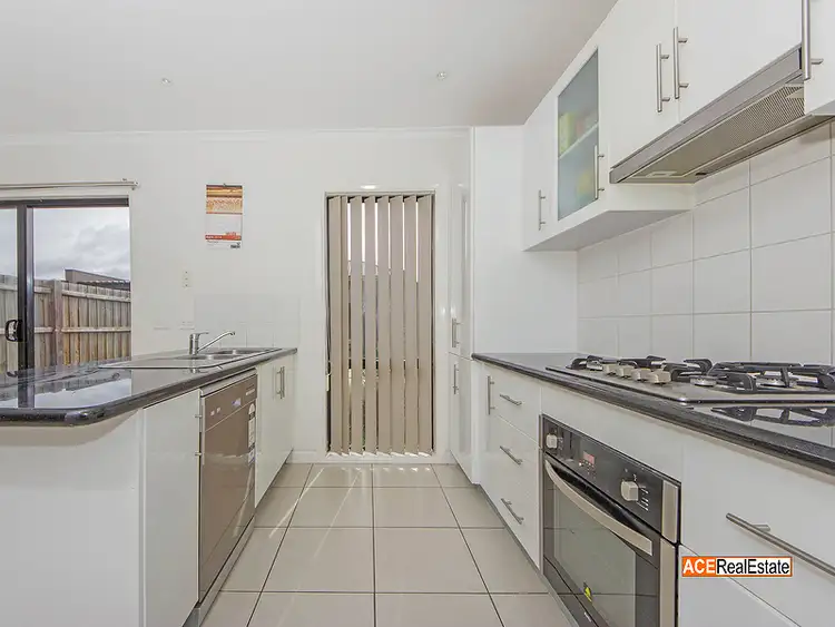 Seventh view of Homely house listing, 14 Scrubwren Drive, Williams Landing VIC 3027