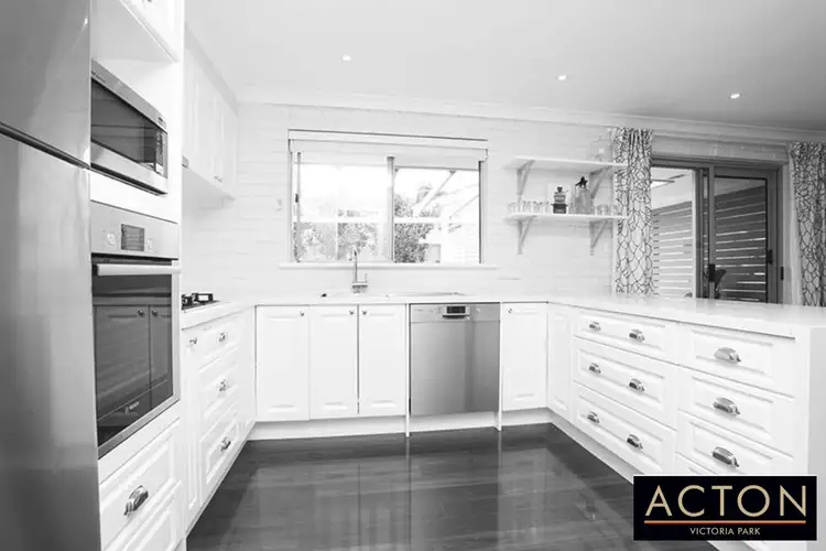 2/24 Jupiter Street, Carlisle WA 6101