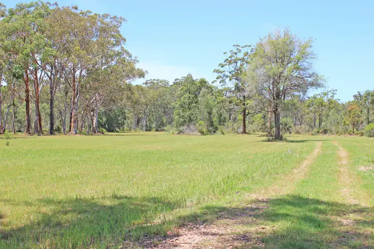 220 Wharf Road, Johns River NSW 2443