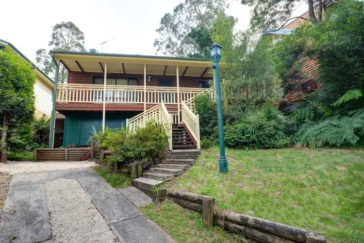 42 Rodriguez Ave, Blackheath NSW 2785