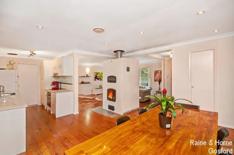 Second view of Homely house listing, 8 Mimba Close, Niagara Park NSW 2250