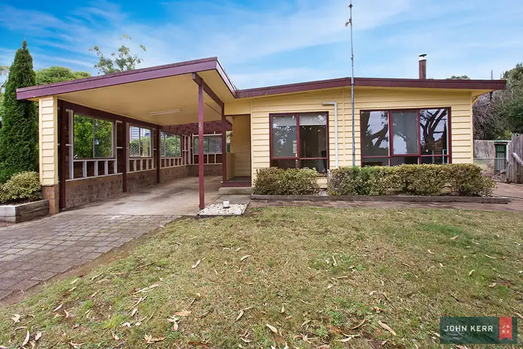 37 St Phillack Crescent, Rawson VIC 3825