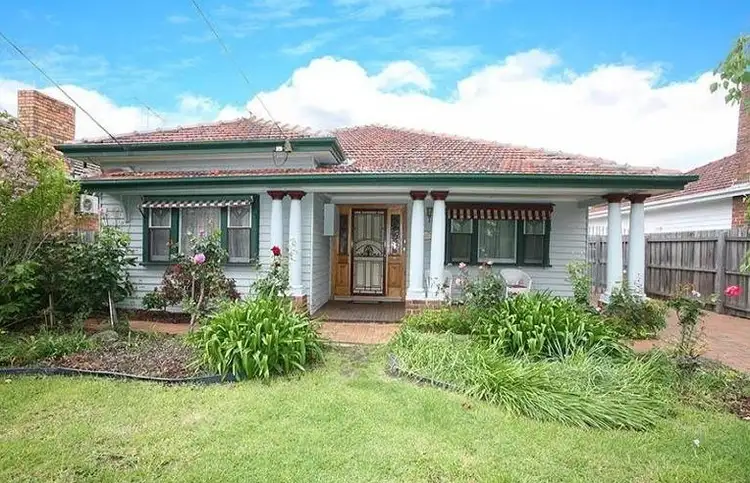 33 summerhill road, Footscray VIC 3011