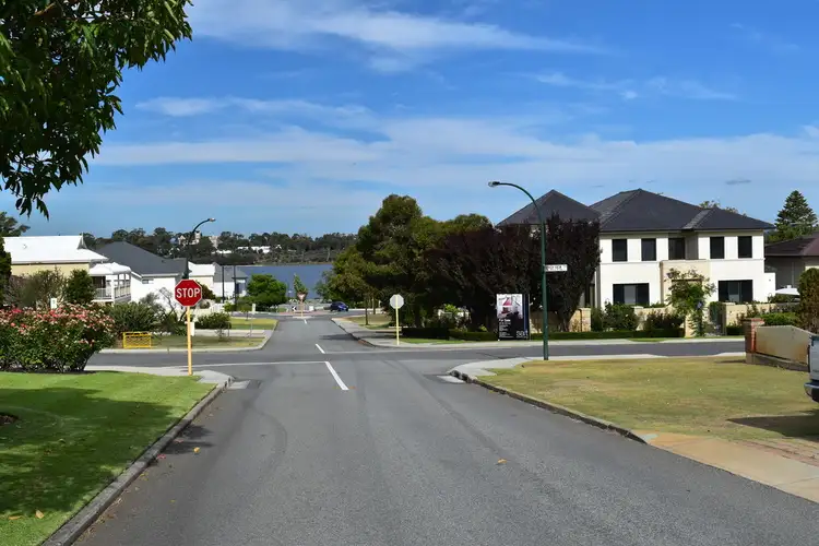 Third view of Homely house listing, 5A Central Ave, Mount Pleasant WA 6153