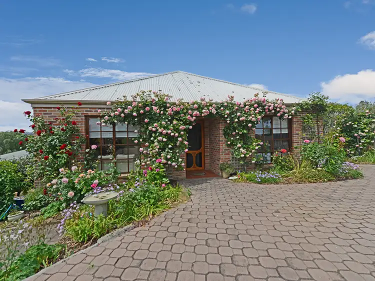 2/9 Cosgrove Drive, Richmond TAS 7025