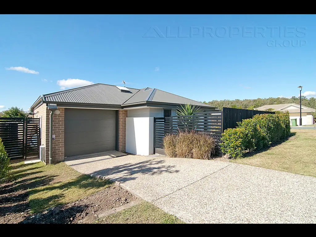 Main view of Homely semi-detached listing, 1/19 Pepper Tree Drive, Holmview QLD 4207
