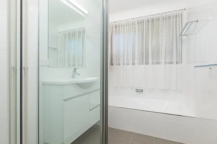 Sixth view of Homely house listing, 8 Bayview Street, Surfside NSW 2536