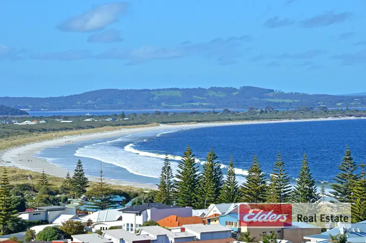 16 Morley Place, Middleton Beach WA 6330