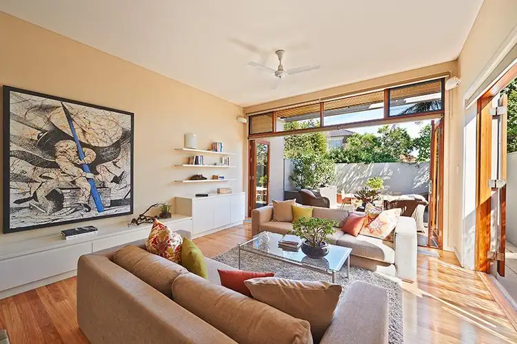 37 Wairoa Avenue, North Bondi NSW 2026