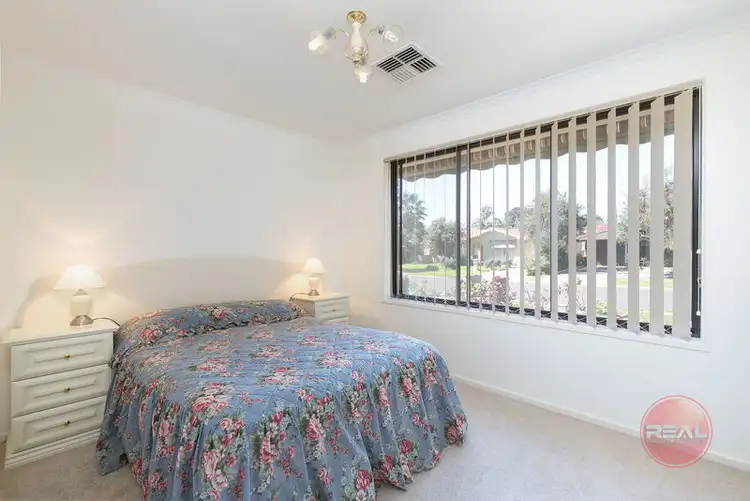 Sixth view of Homely house listing, 8 Lynly Court, Morphett Vale SA 5162